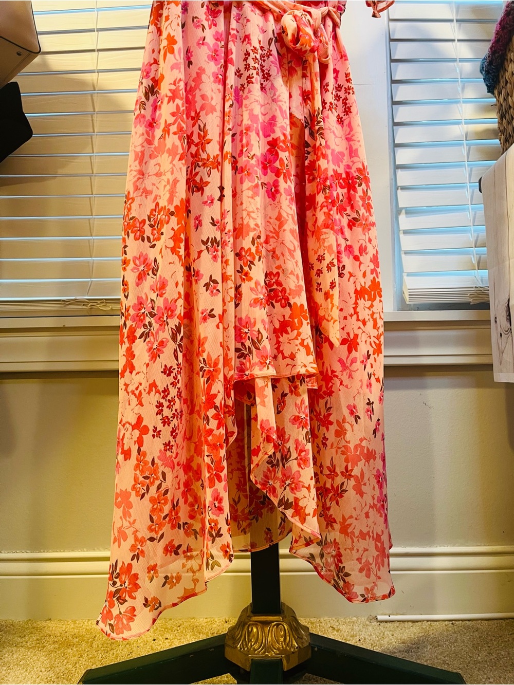 DKNY Pink and Coral Floral Wrap Midi Dress Sz 16 - Picture 8 of 8